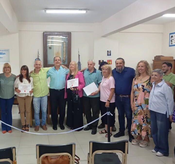 Homenaje a los Consejeros escolares de Morón que se desempeñaron en el regreso a la democracia