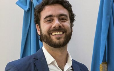 EL CONTADOR GUIDO NAPOLITANO ASUMIRÁ COMO NUEVO SECRETARIO DE ECONOMIA Y FINANZA