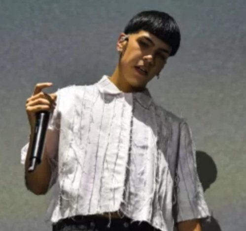 EL CANTANTE MORONENSE MILO J CON SEIS NOMINACIONES  EN LOS PREMIOS CARLOS GARDEL