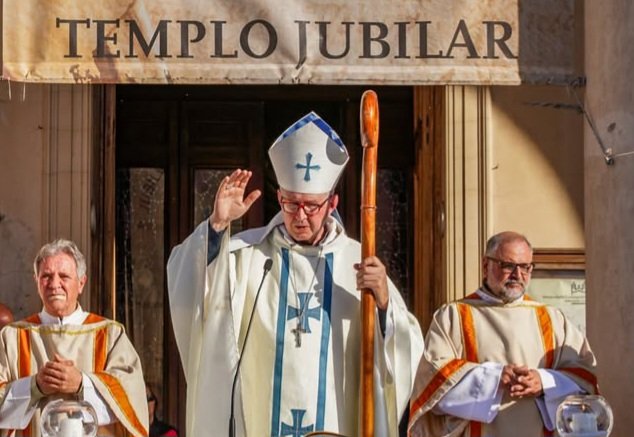 INICIA SU MINISTERIO EPISCOPAL MONSEÑOR ALEJANDRO BENNA