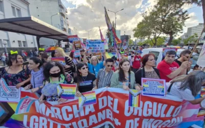 MARCHA DEL ORGULLO EN LAS CALLES DE MORON