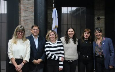 LA SENADORA PROVINCIAL MONICA MACHA PARTICIPO DEL CONVERSATORIO SOBRE LA VIOLENCIA DIGITAL ORGANIZADO POR LA ASOCIACION DE MAGISTRADOS Y FUNCIONARIOS DEL DEPARTAMENTO JUDICIAL DE MORON