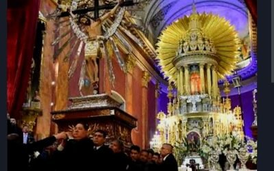 MULTITUDINARIA PROCESION DEL SEÑOR Y LA VIRGEN DEL MILAGRO EN SALTA